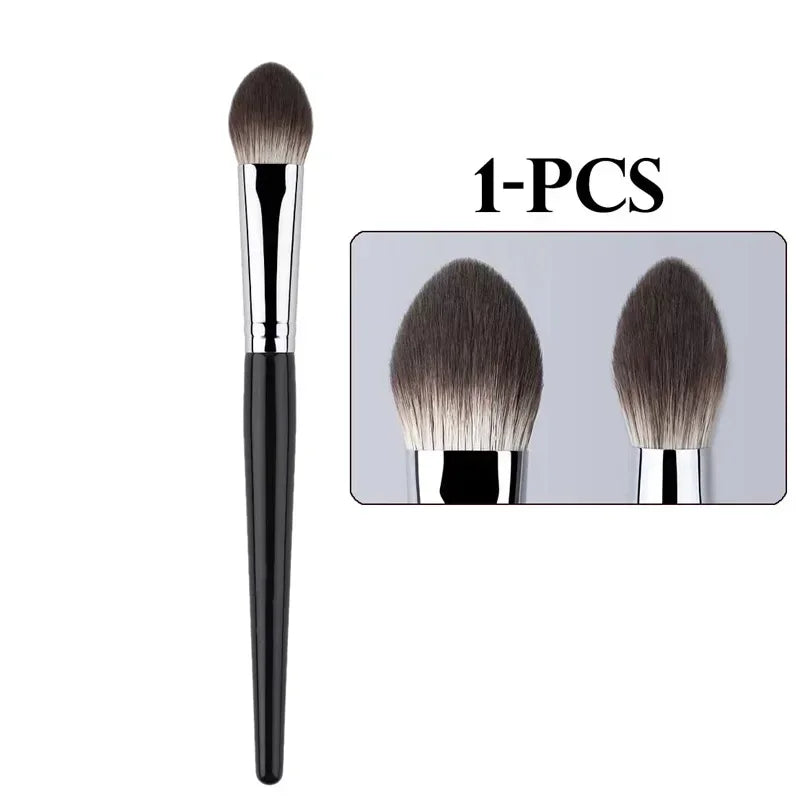 1/2PCS Peach Heart Blusher Brush – kleine flache präzise Bürste für Pulver, Creme & Liquid Blush