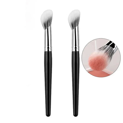 1/2PCS Peach Heart Blusher Brush – kleine flache präzise Bürste für Pulver, Creme & Liquid Blush